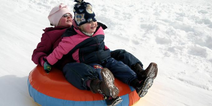 Snowtubing