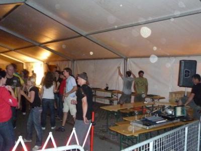 street_music_night_lm_2009_13.jpg