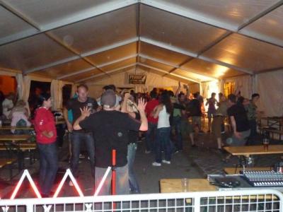 street_music_night_lm_2009_14.jpg