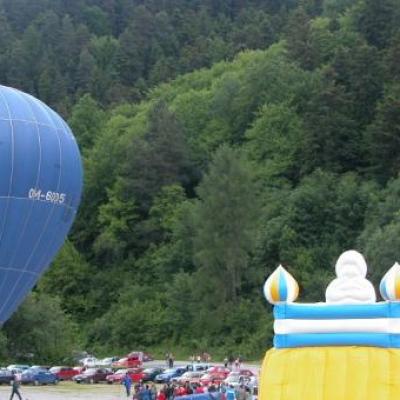 Sightseeing balloon flights